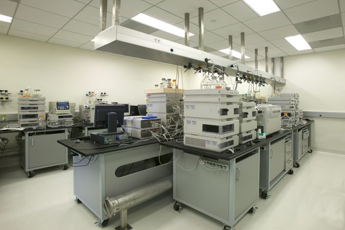 Modern laboratory with advanced scientific equipment and clean environment.